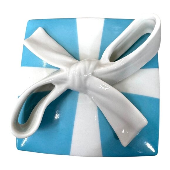 Tiffany & Co Iconic Blue Ceramic Trinket Jewelry Gift Box Decor Collectible 3.5" - Picture 8 of 10